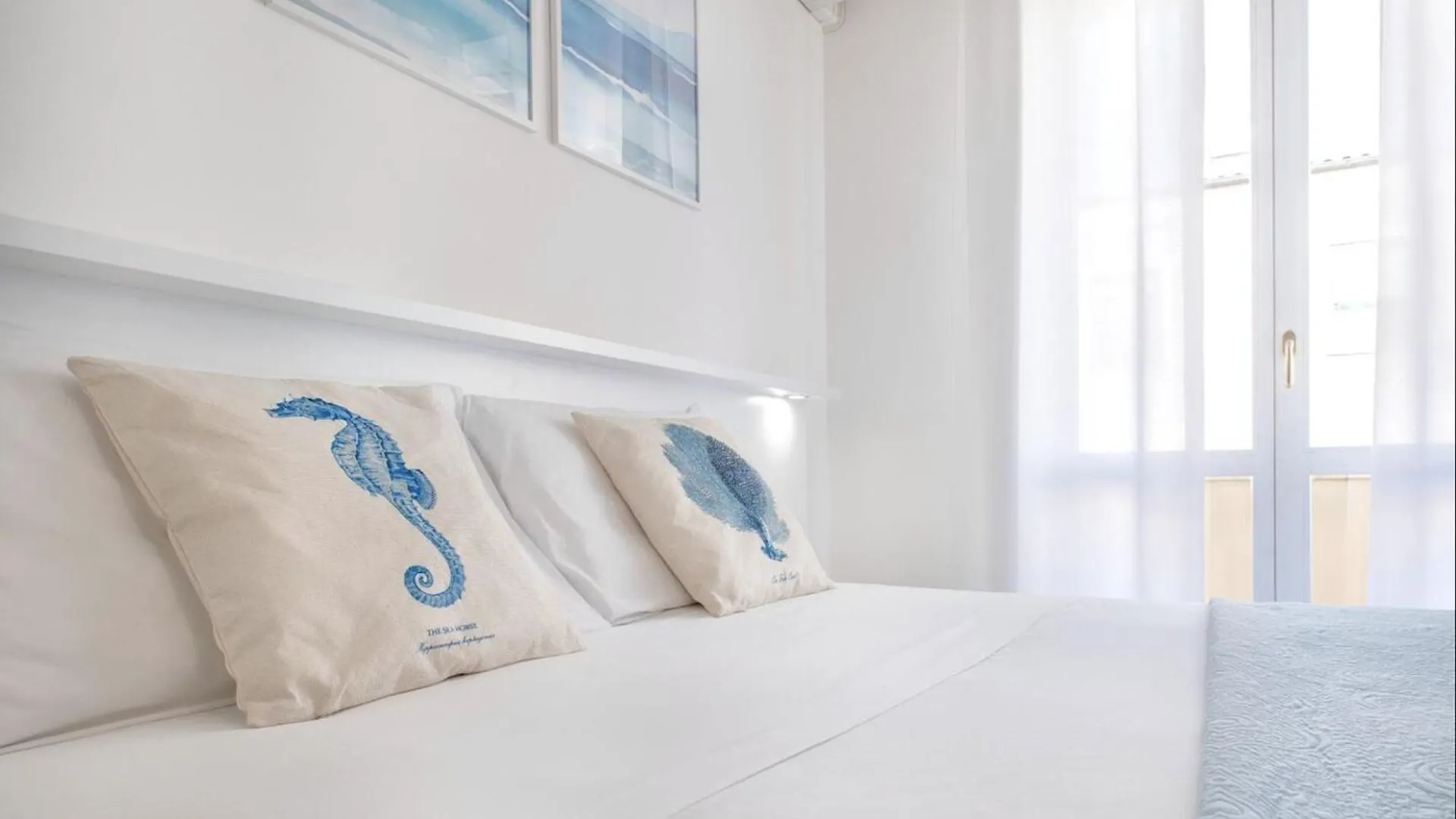Petit Bijoux Apartment A Few Steps From The Beach, Sea View And Parking Space 알게로