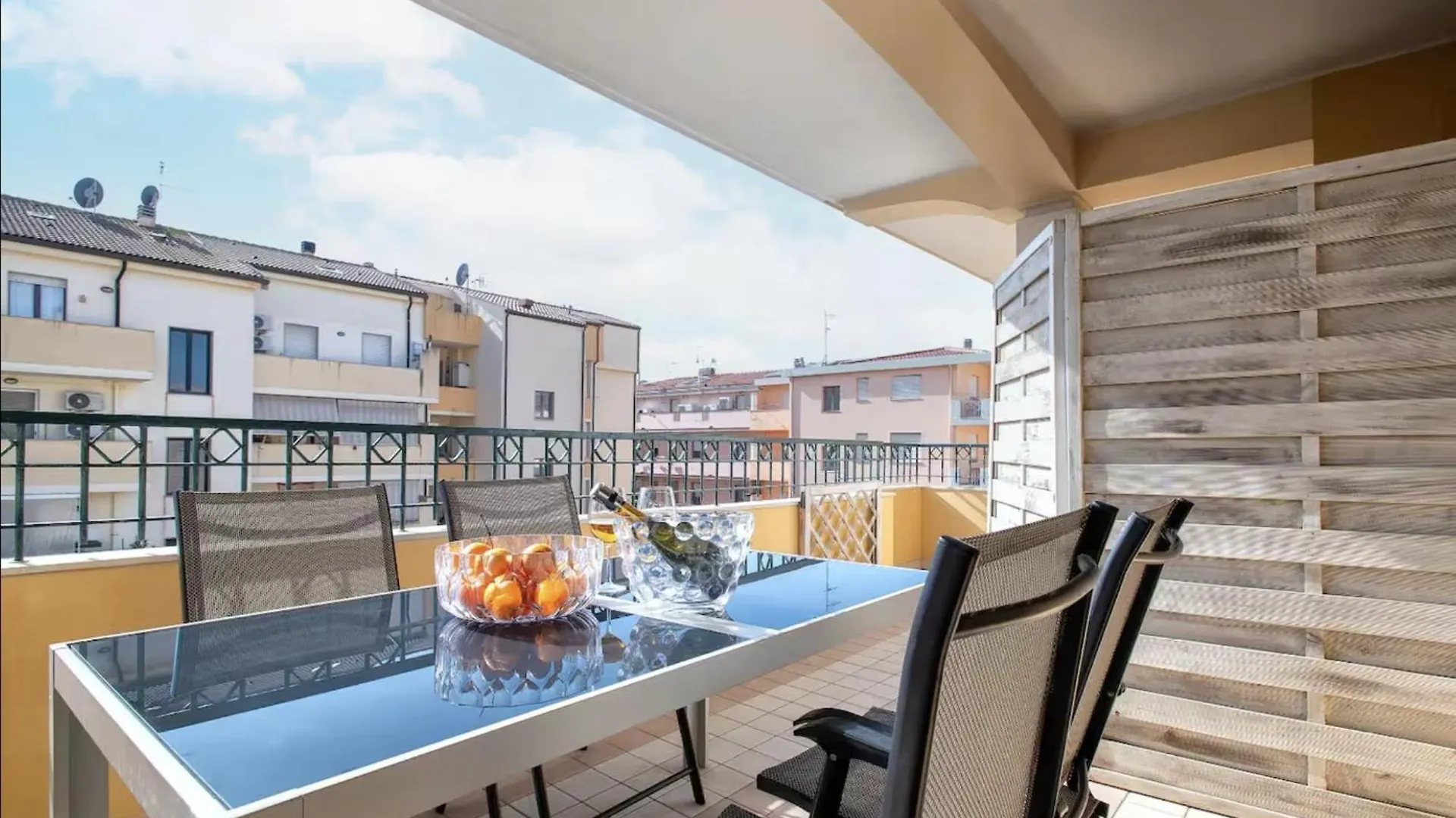 Petit Bijoux Apartment A Few Steps From The Beach, Sea View And Parking Space Alghero